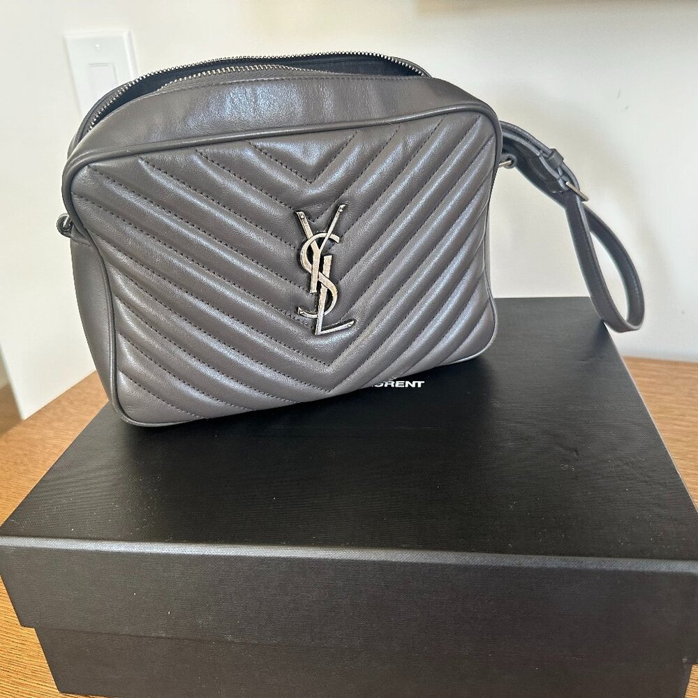 Lou Medium YSL Camera Bag with Pocket in Quilted Leather - Saint Laurent